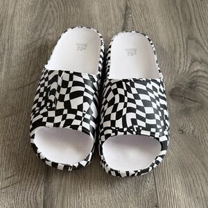 wild fable Black & White Check Slide Sandals